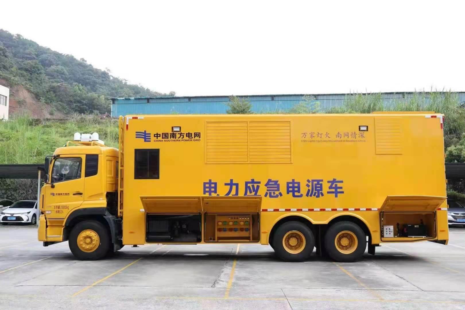 平舆安康大型柴油发电机发电车UPS电源出租租赁